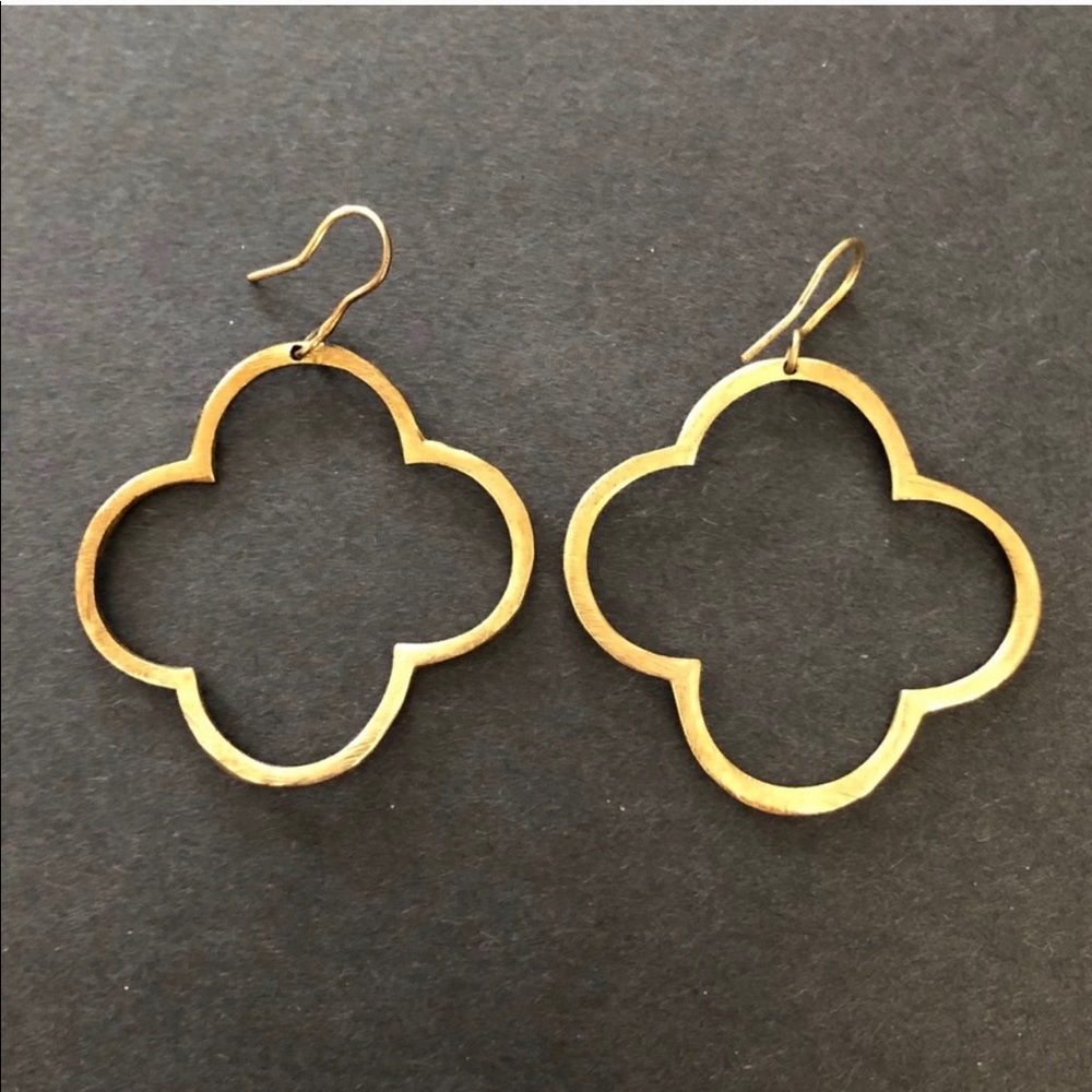 Quatrefoil clover earrings